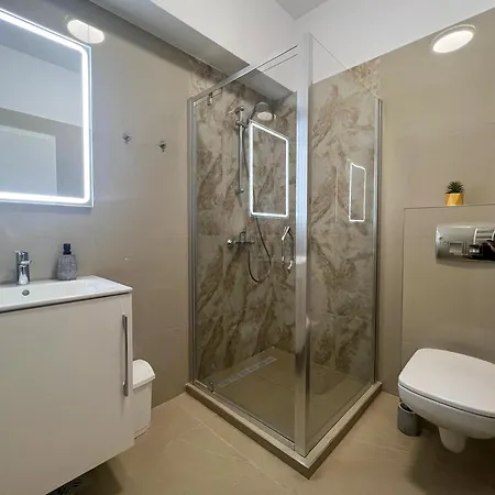 Black Sea - Venetia * 那沃达利