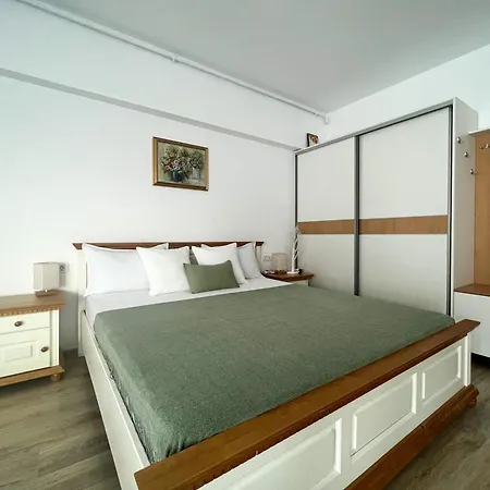 Black Sea - Venetia Apartmán *